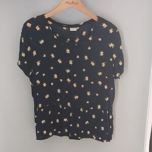 Women’s Navy Floral Short Sleeve Peplum Top